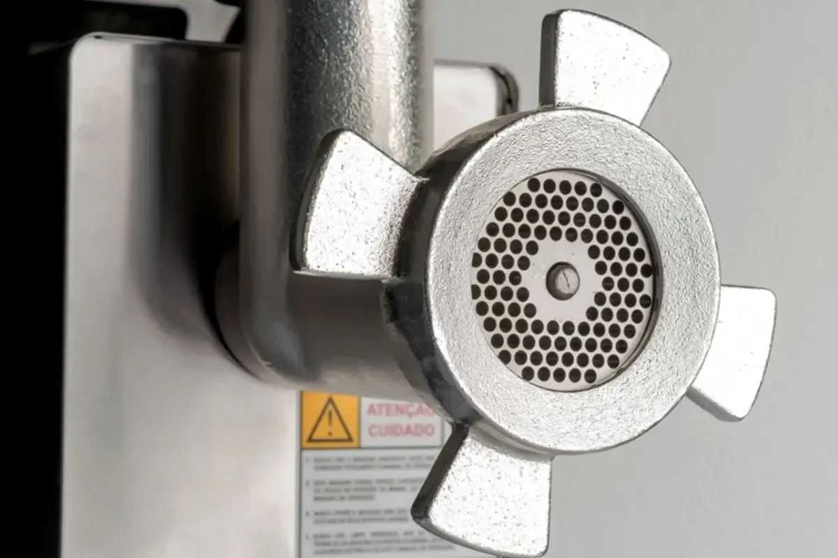 Picador de Carne Parcial Inox Boca 10 1/2cv Bivolt - CAF10 V17 - CAF Máquinas - 0CF 015 — imagem 2
